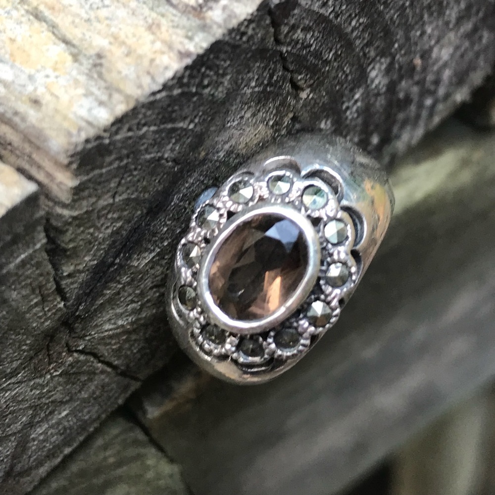 Smoky Quartz & marcasite silver ring